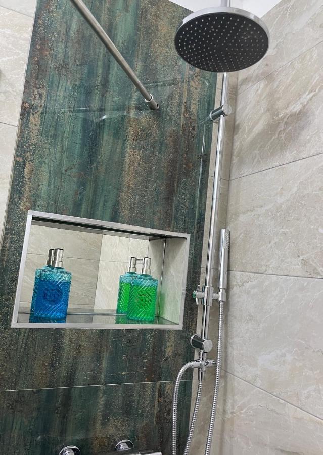 Metropole Apartments Studio City بوخارست المظهر الخارجي الصورة