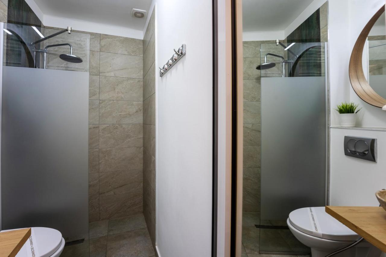 Metropole Apartments Studio City بوخارست المظهر الخارجي الصورة